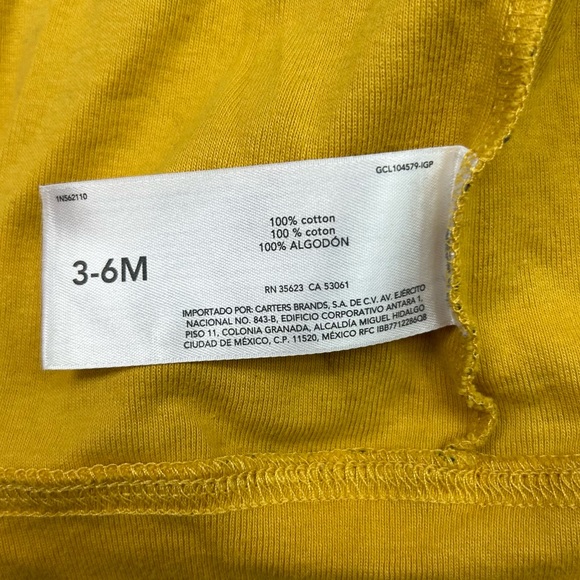 CARTERS, Yellow, Tractor Themed, Zip Up with Hood & Diaper Shirt Size 3-6 Month - Picture 2 of 7